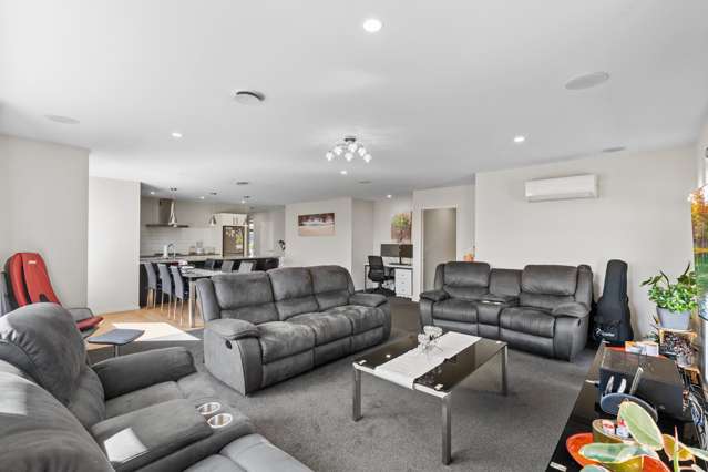 12 Colin Laloli Place Wigram_2