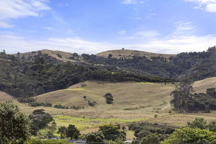 1 Sykes Avenue Hatfields Beach_32