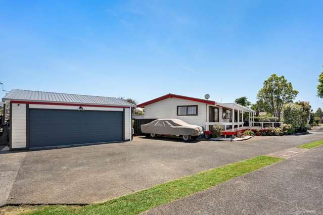 16 Sunningdale Street Wattle Downs_4