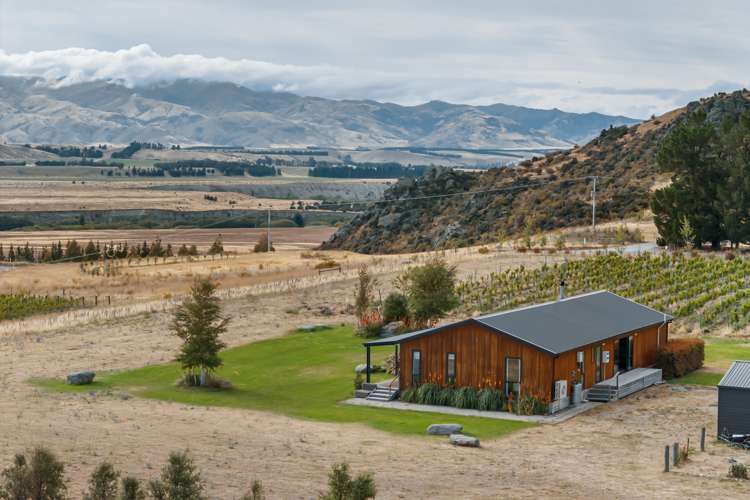 90 Willowbank Road Queensberry_18