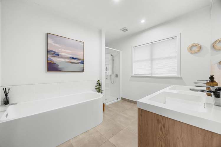 91 Beechdale Crescent Pakuranga Heights_17