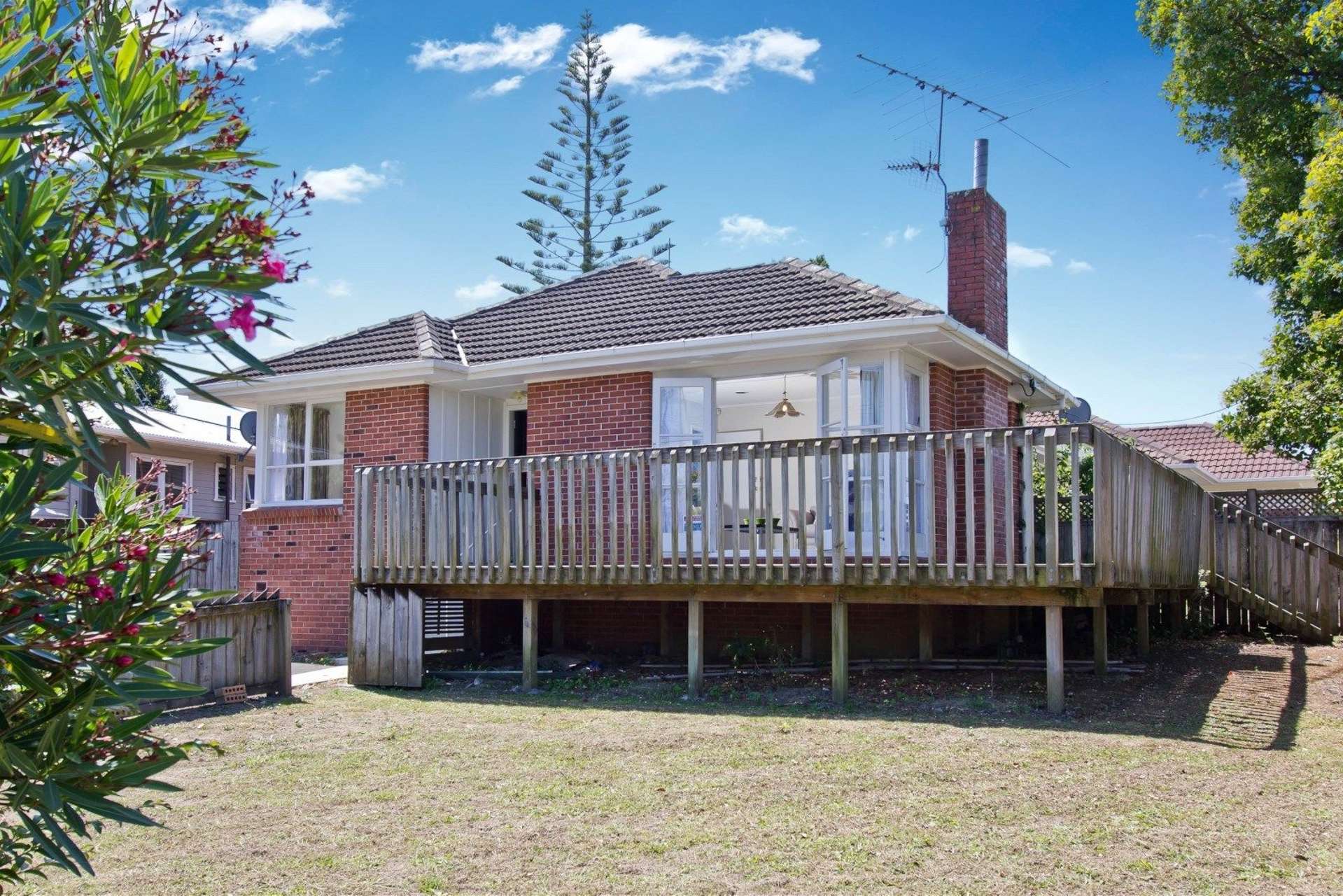 50 Portadown Avenue Pakuranga Heights_0