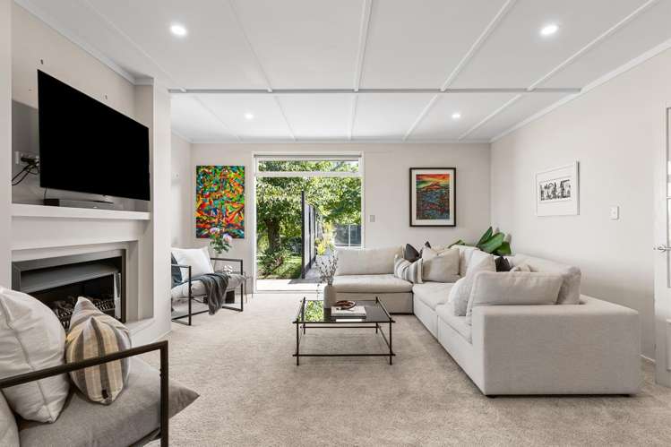 189 Upper Harbour Drive Greenhithe_16