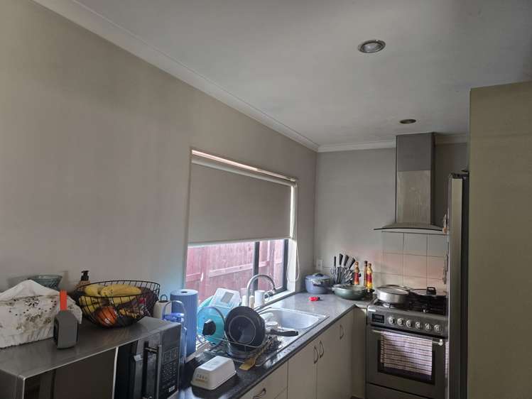 85A COBHAM CRESCENT Kelston_6