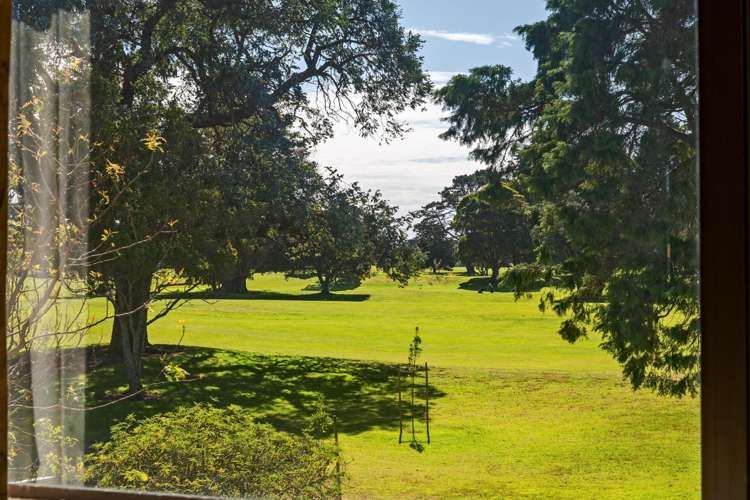 13 Berwick Place Mount Maunganui_19