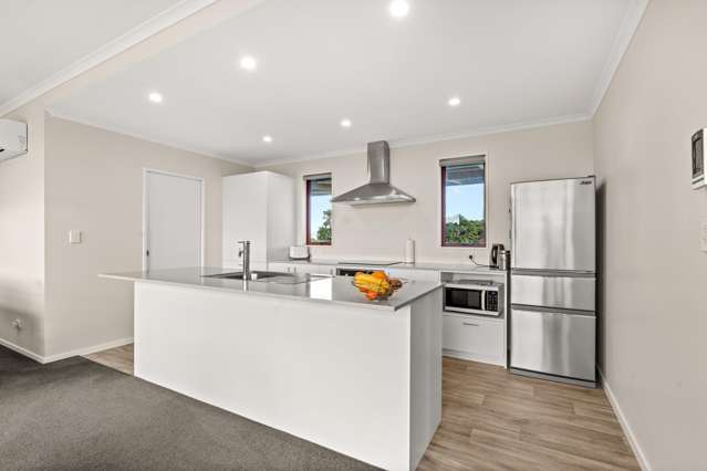 8 Madison St Carterton_1
