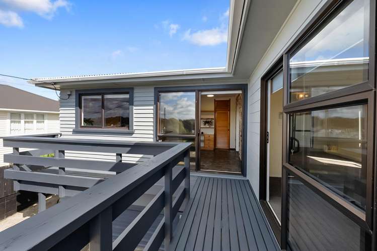 79 Mould Street Waitara_4