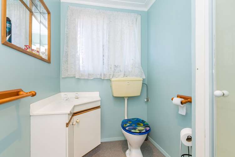 8 Pope Street Milton_17