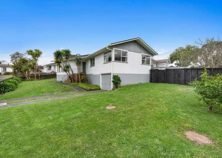 1 Benmore Place Manurewa_11