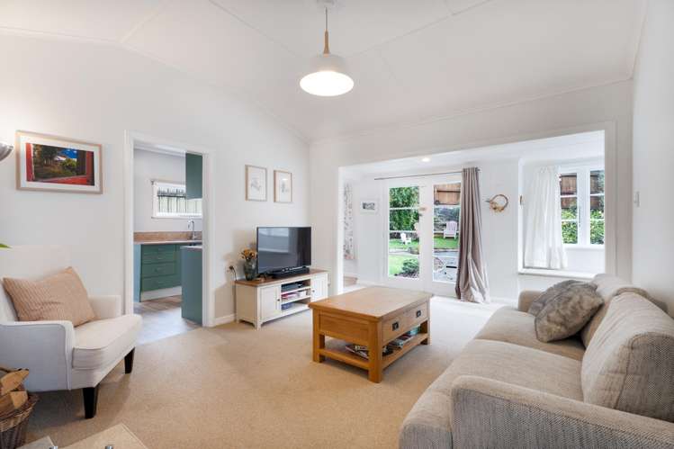 35 Elmslie Road Pinehaven_10