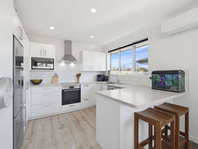 28/36 Henry Russell Estate Waipukurau_3