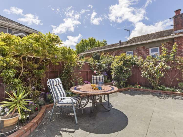 75a Totara Crescent Woburn_16