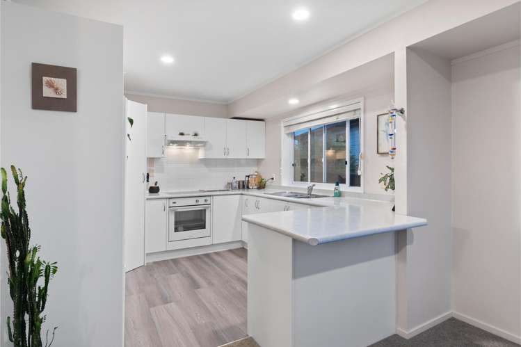 12a Bannings Way Hobsonville_26