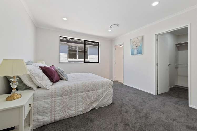 26 Koropa Road Flat Bush_8