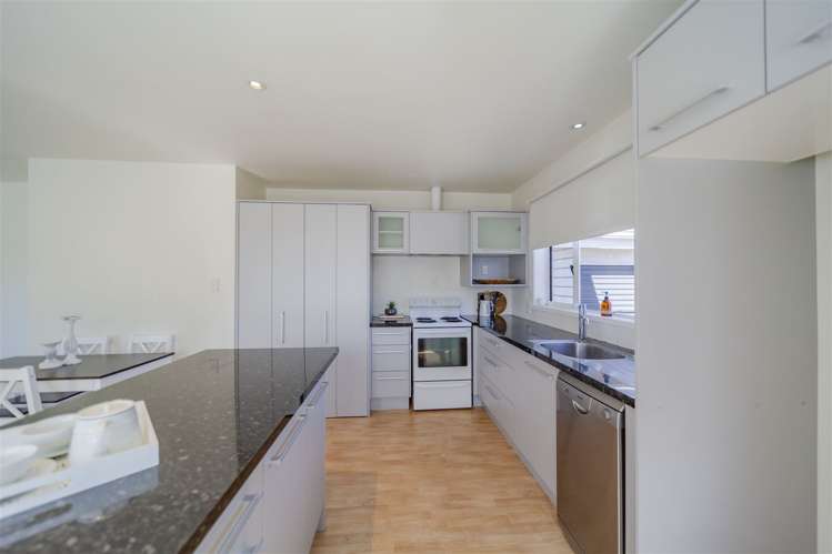 1/11 Chester Street Taradale_13
