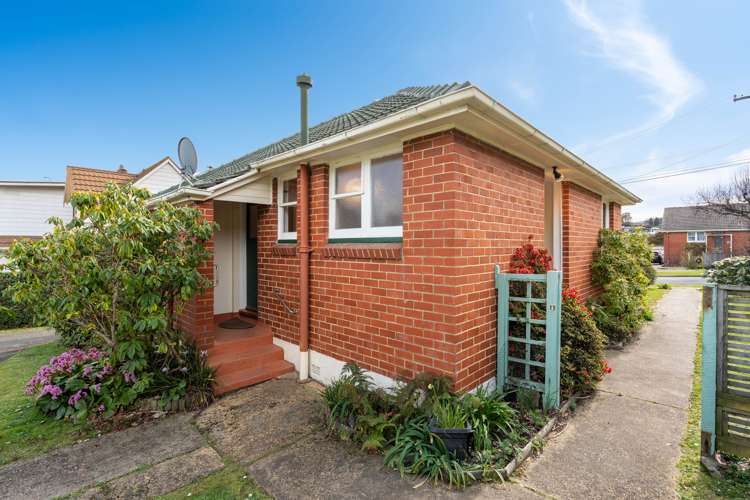 11 Burgess Street Green Island_17