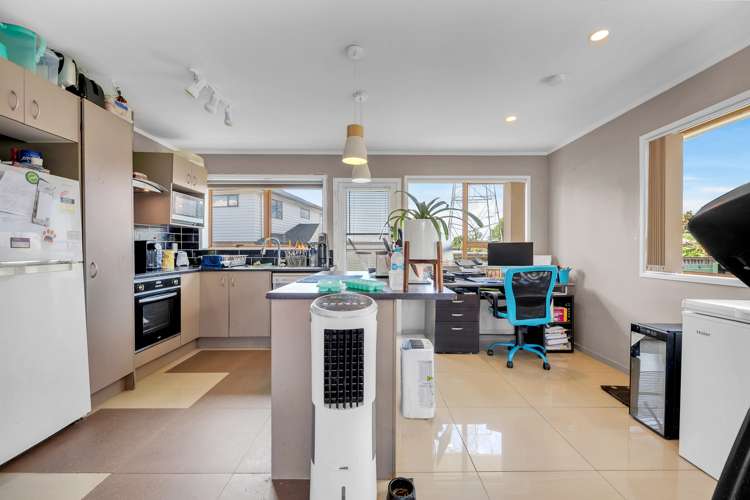 3/34 Latham Avenue Pakuranga_4