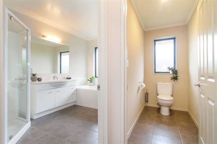 35 Lough Bourne Drive Pukekohe_12