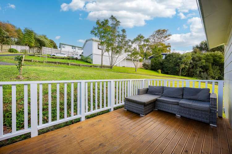 85b Fairclough Road Beach Haven_13