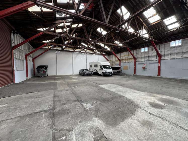 7/115 Gracefield Road Gracefield_1