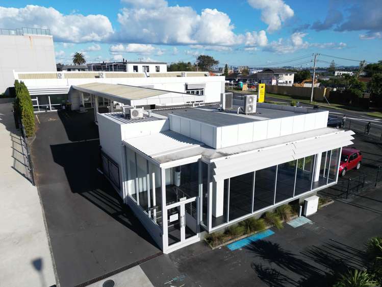26-28 Northcroft Street Takapuna_21
