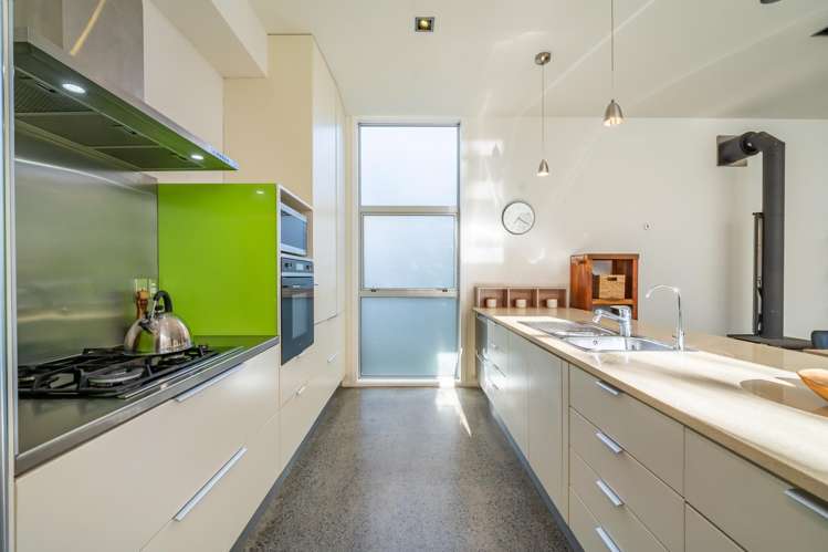 47 Korokoro Road Korokoro_15