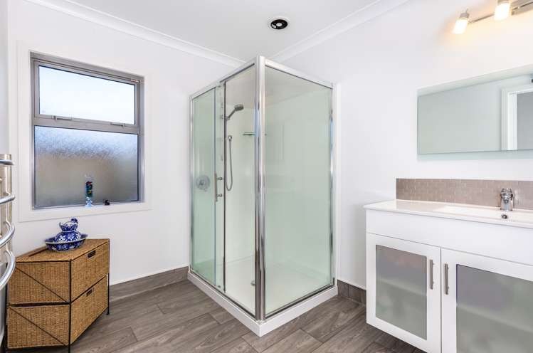 17 Huka Heights Drive Rangatira Park_15