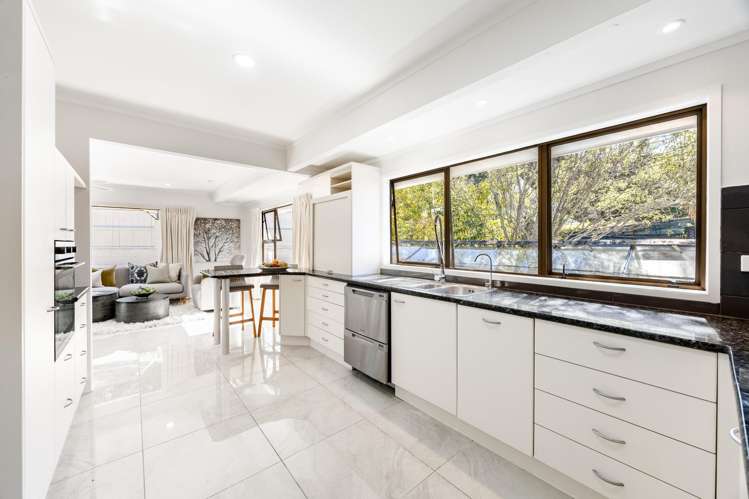 203 Chelsea View Drive Chatswood_6