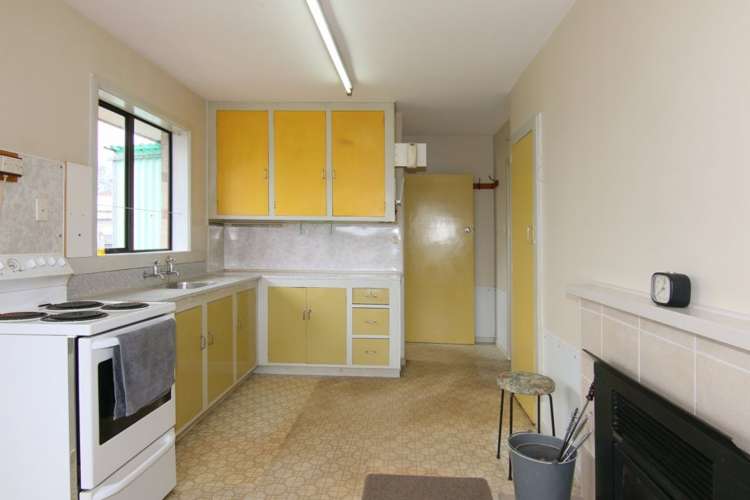 44 Basingstoke Street Aranui_6