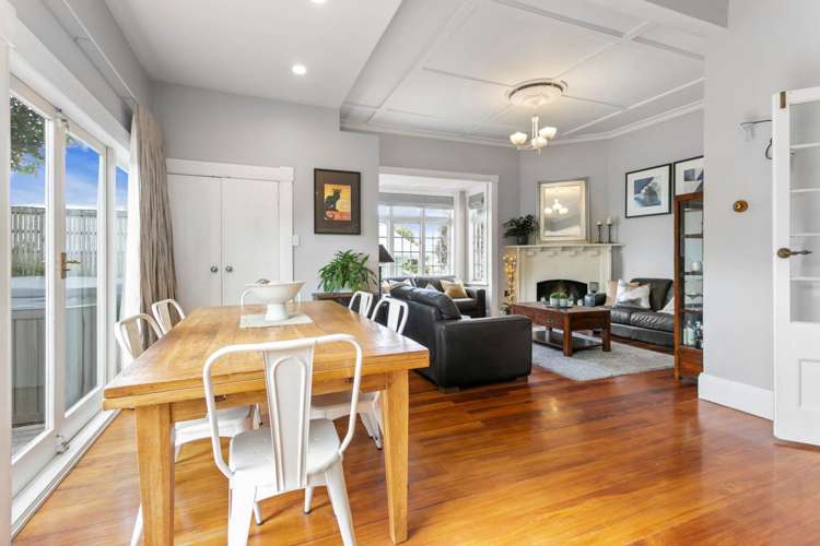 29 Seccombes Road Epsom_6