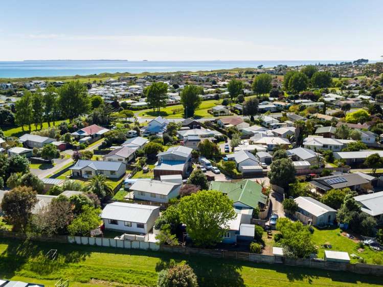 12b Lyn Grove Papamoa_4