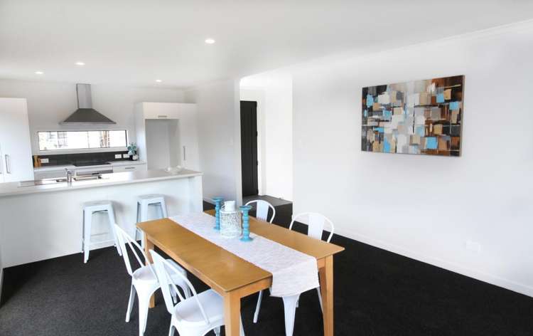 6 Waghorn Street Pyes Pa_1