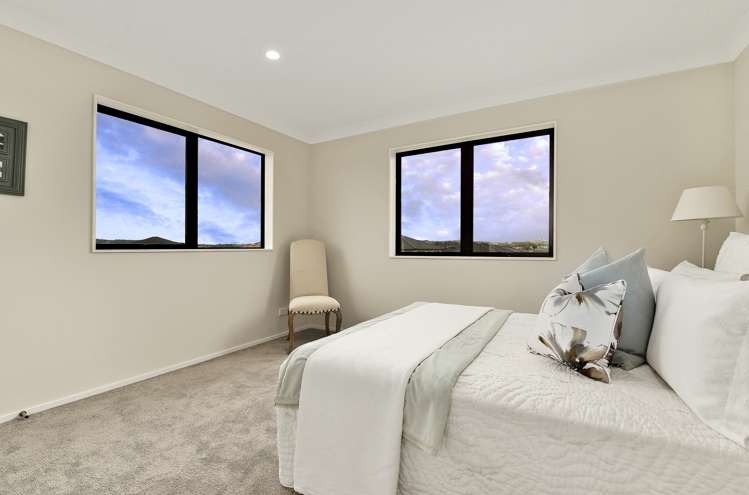 2 Eastfield Avenue Flat Bush_21
