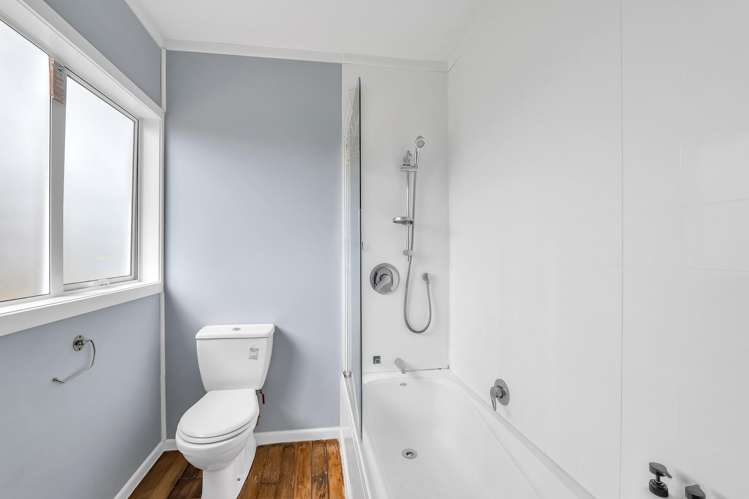 2 Bone Crescent Hawera_8