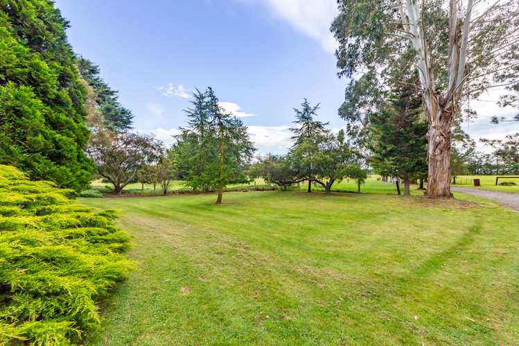 113 Lawford Road West Melton_23