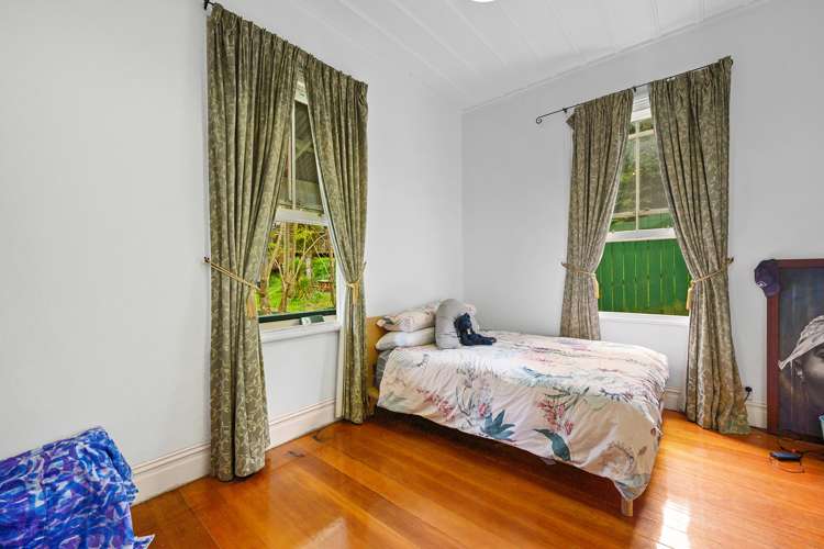 10 Limmer Place Browns Bay_13