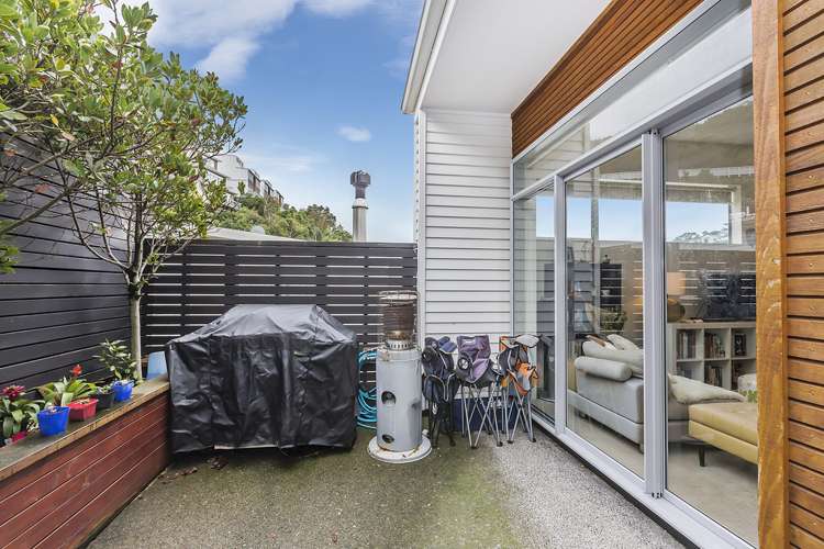 9 Tiketike Way Brooklyn_16