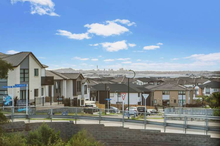 6 Koromeke Street Flat Bush_20