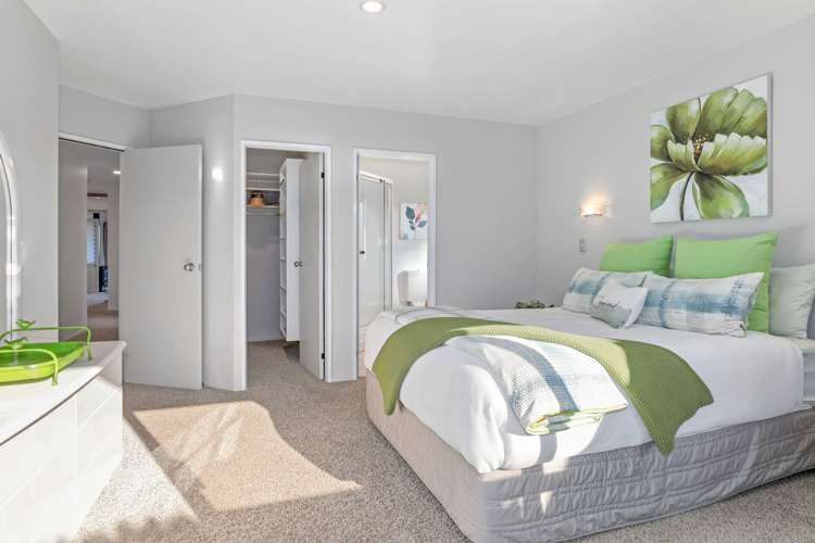 2/77 Harvey Street Waipahihi_14