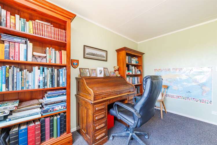 119c Dixons Line Bunnythorpe_18