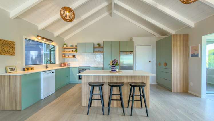 14 Fishermans Bend Whiritoa_2