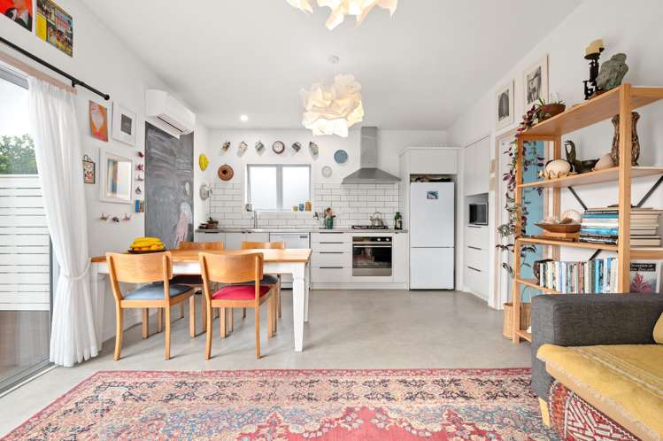 9 Frances Street Hamilton East_19