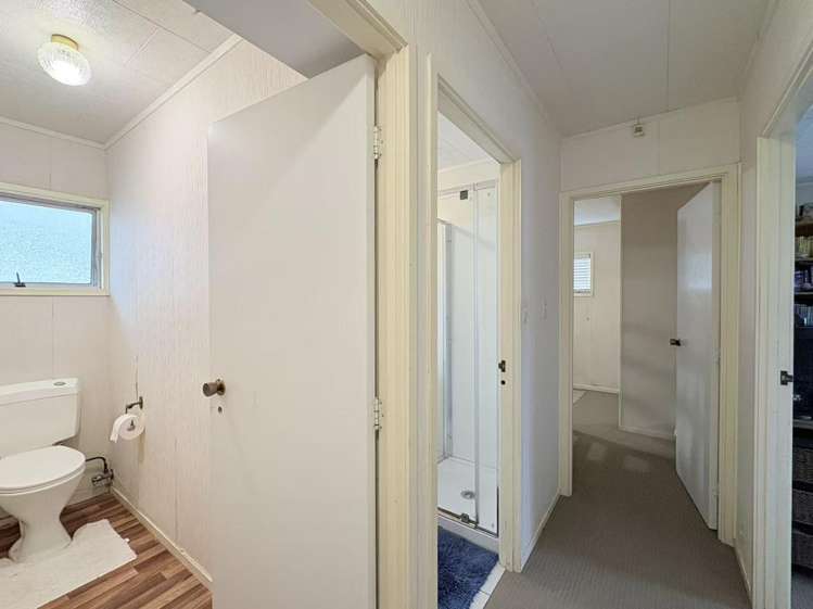 10 Devonshire Road Unsworth Heights_11