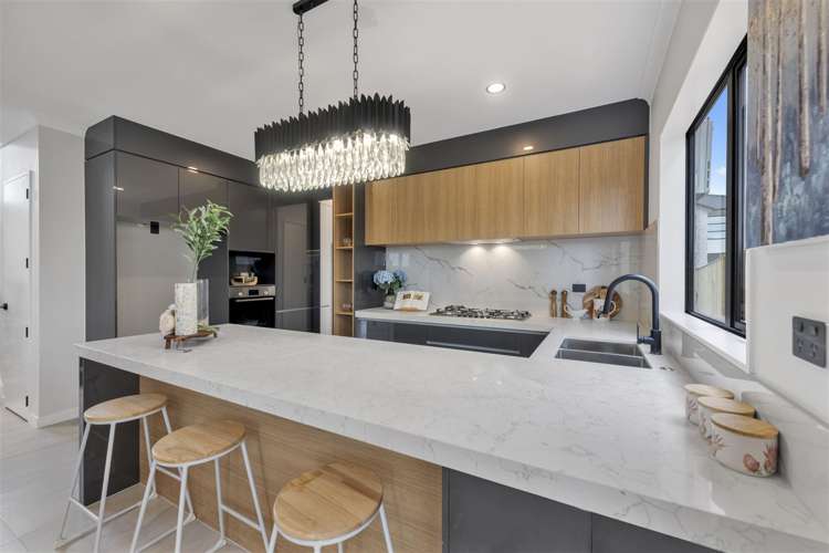 109 Valderama Drive Flat Bush_7