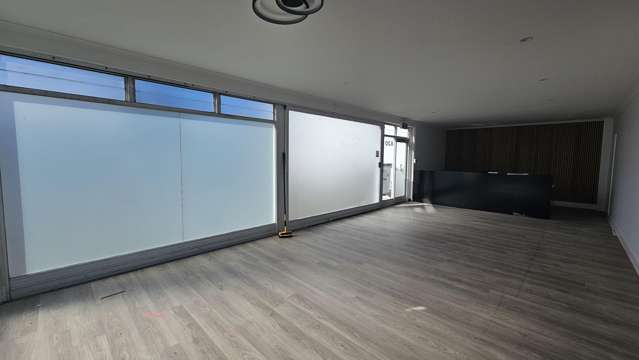 820 Karamu Road North Mayfair_3