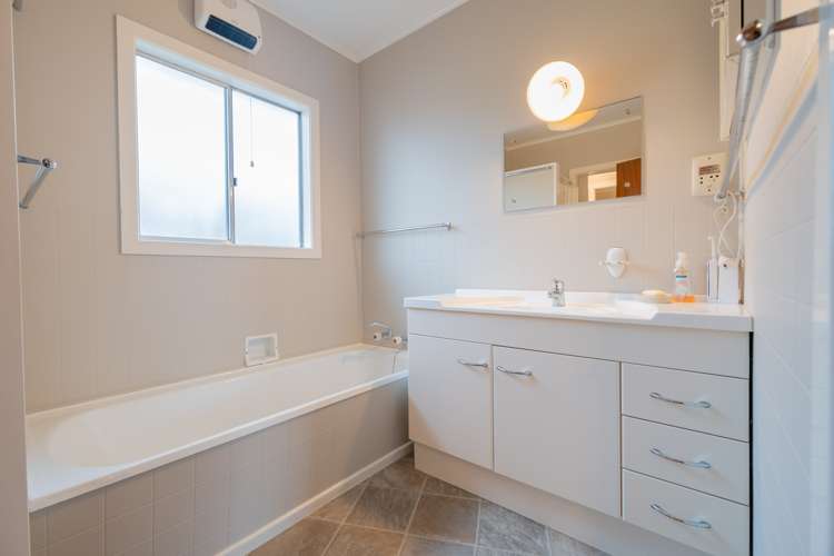 6 Homer Street Te Anau_8