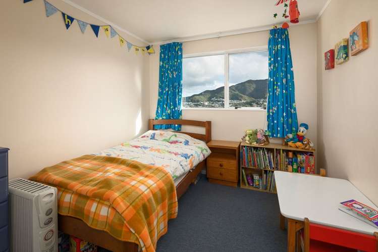 56 Victory Avenue Karori_12