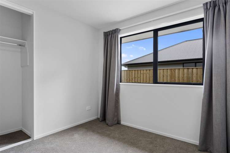 9 Stackwood Avenue Woodend_10