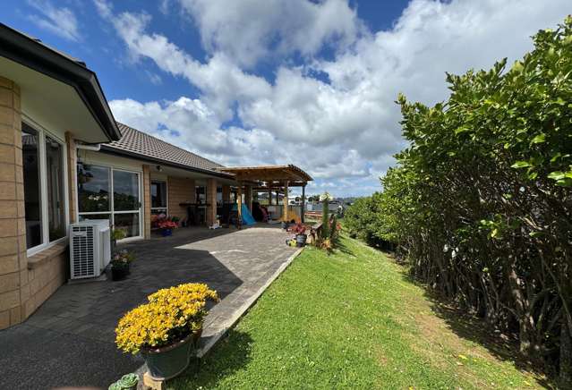 40 SOVEREIGN STREET "REGIS PARK" Flat Bush_1