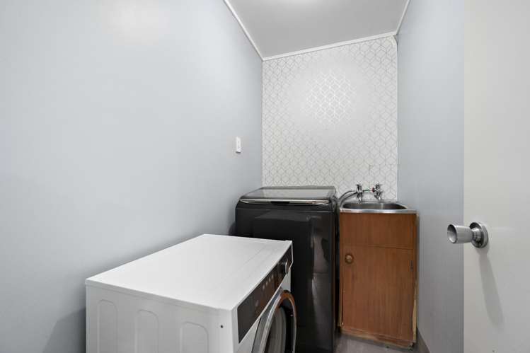 6A Jacaranda Grove Maungaraki_13